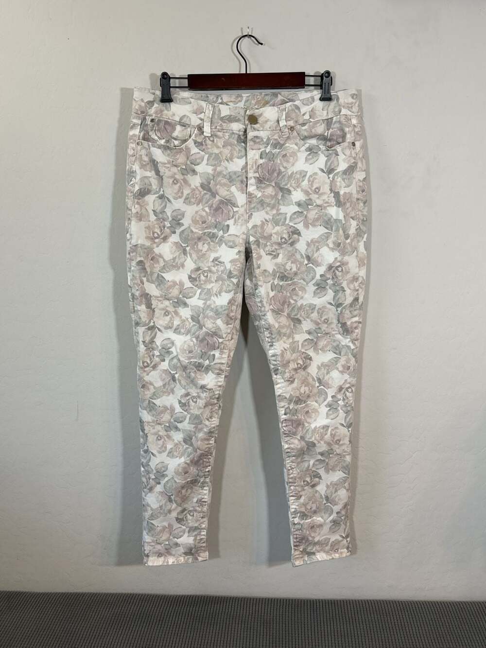 Seven7 Tummyless High Rise Skinny Jeans Floral Print Size 16